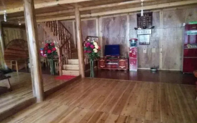 Leishan Miaogewang Farm Homestay