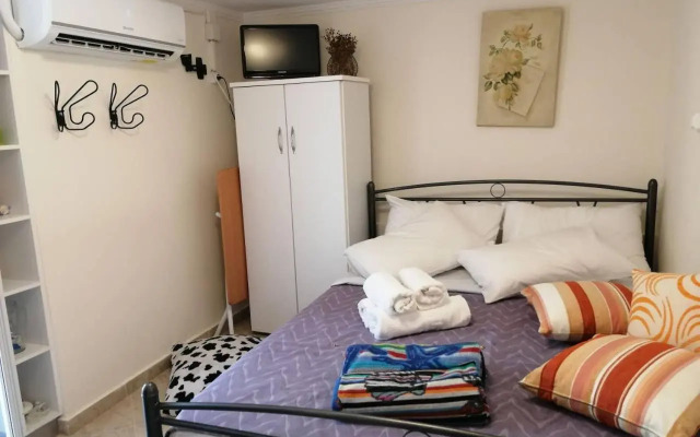 Rodomelo Cute Studio 1