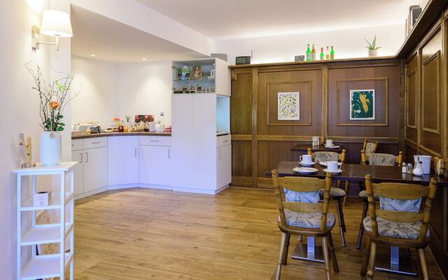 Pension Heinrich Heine