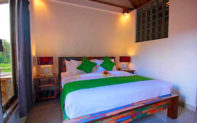 Suite Ballcony 4 Galang hari villa