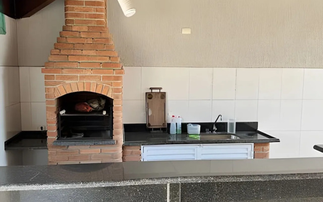 Casa com piscina em Bertioga 1