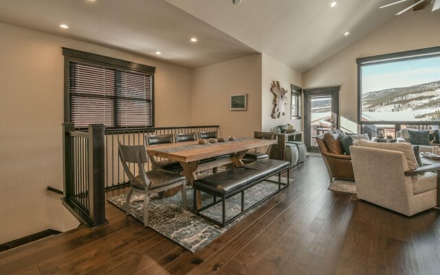 Alders 54 Outpost Dr