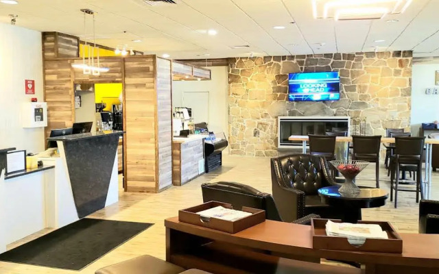Wyndham Providence Airport
