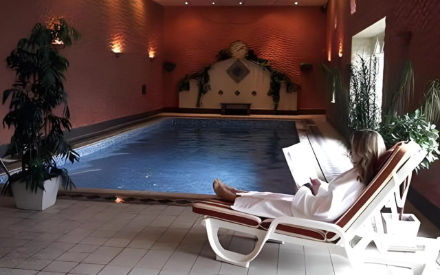 Manor House Hotel
