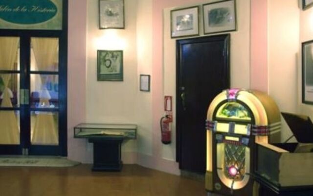 Hotel Bruzon