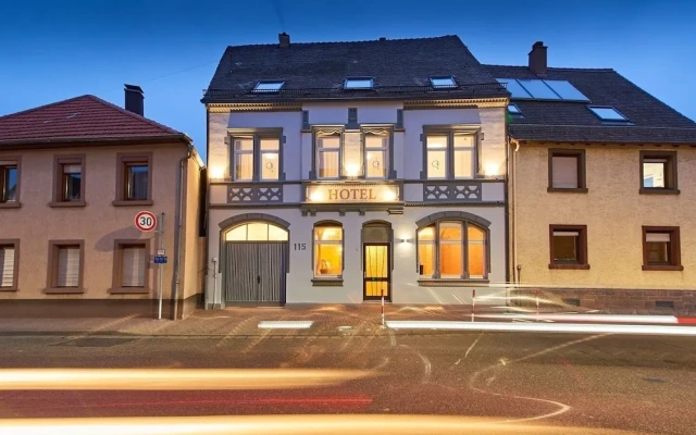 Hotel Phoenix