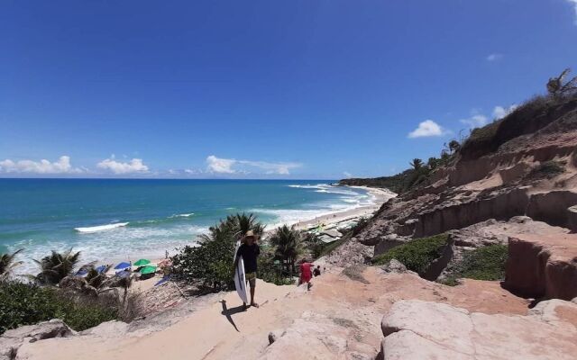 Macaco Surf Hostel