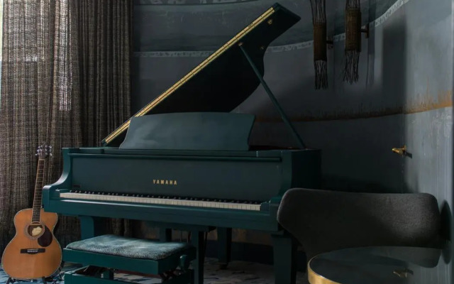 Nolinski Paris - Evok Collection