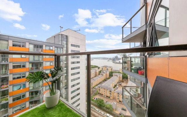 Lovely & Cosy 2 Beds London Skyline View