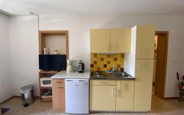 Apartment Studio Van Bakel Gerard