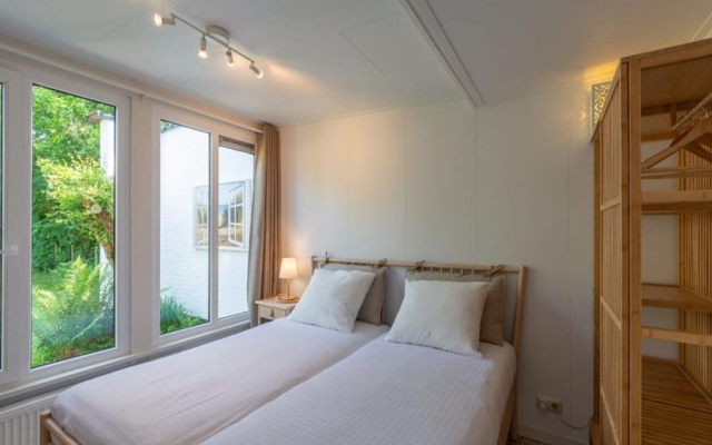 Spacious Duinland 188 Home for 7-people
