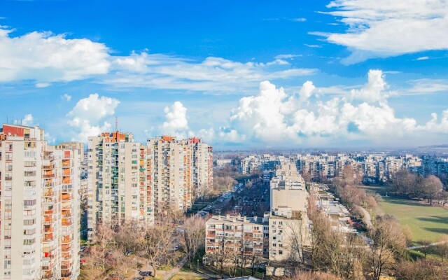 Studio Apartment in Zagreb With Lake Nearby