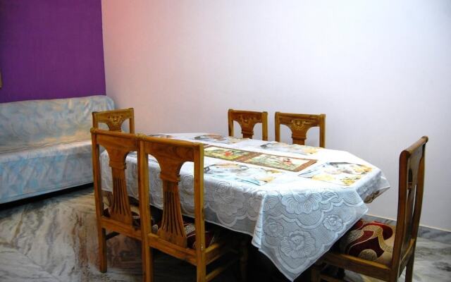 Sai Home Stay Bed and Breakfast