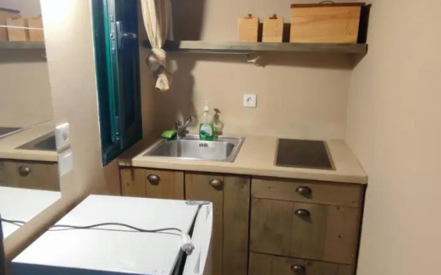 Traditional View Apartment in Livadi Parnassos