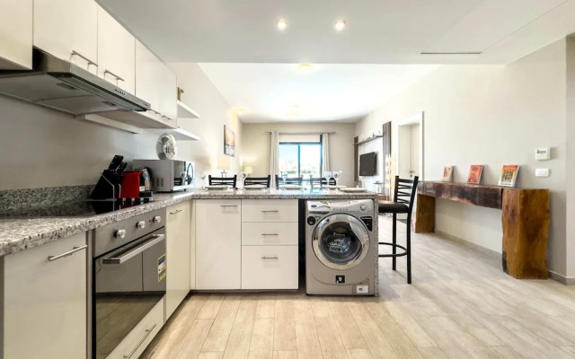 Xuru Stays I Posh & Eclectic 4 BDR Villa @ Fanadir Bay