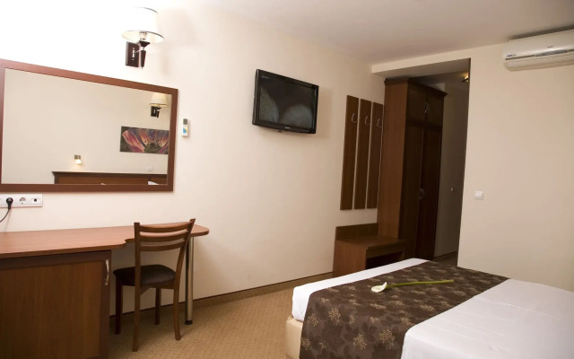 Hotel Favorit