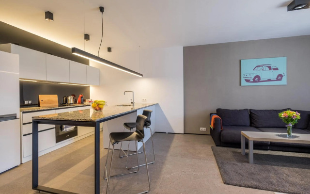 APT 32 near Mall of Sofia & Metro Station