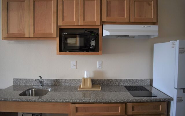 Texas Bungalows Hotel and Suites Austin