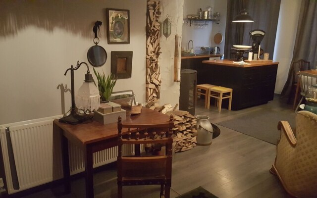 Esja romantic apartment