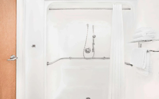 Beckley East Microtel Inn / Suites