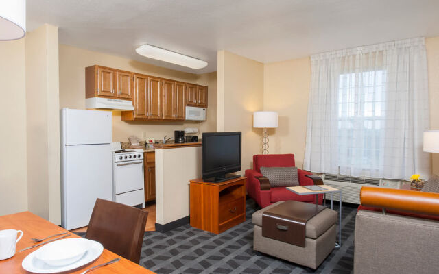 TownePlace Suites Indianapolis Park 100