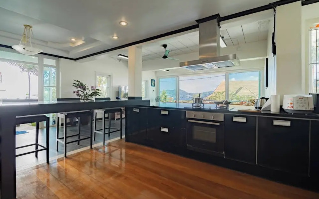 Luxurious 5-bedroom Pool Villa in Heart of Patong, Phuket