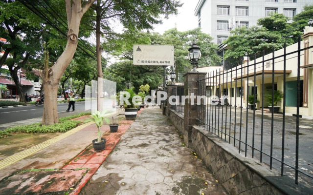 OYO 90853 Hotel Borobudur Kemayoran Syariah