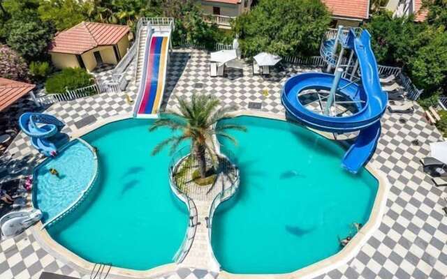 River Hill Pearl Hotel