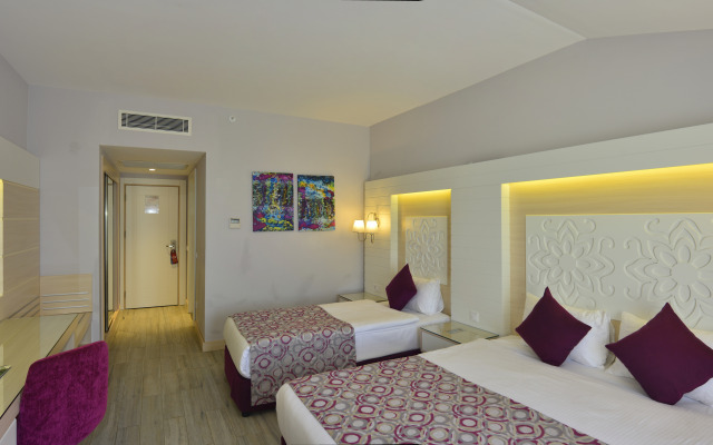 Sunmelia Beach Resort Hotel & Spa