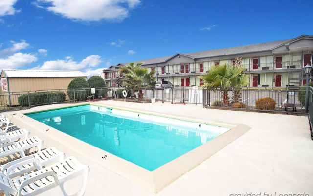 Americas Best Value Inn West Monroe