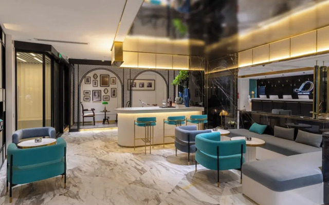 XANA Deluxe International Hotel Dongshankou Metro Station Branch