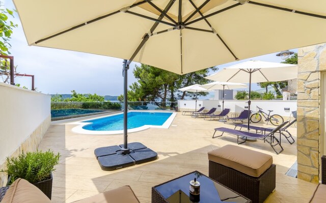 Apartments Edita