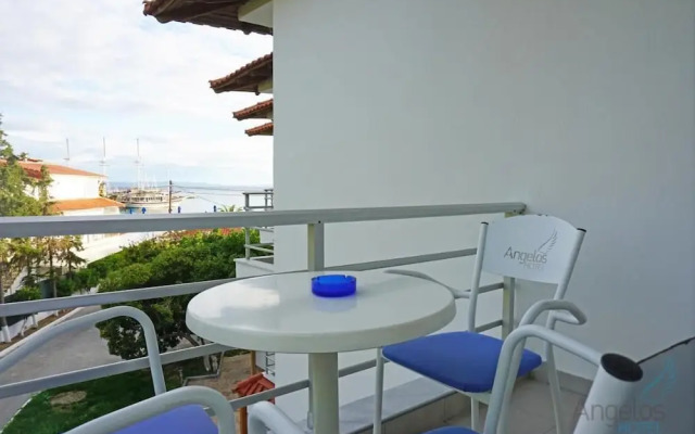 Angelina Hotel