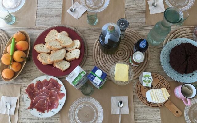 Casa Rural Cuevas De La Luz