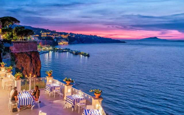 Grand Hotel Riviera