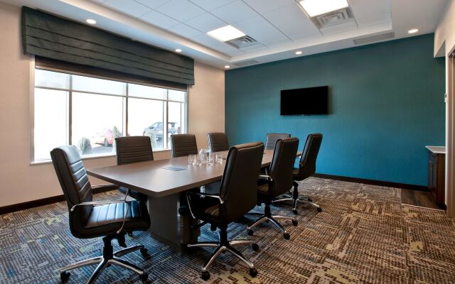 Hampton Inn & Suites Ottawa West