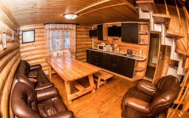 Ramanov Plyos Guest House