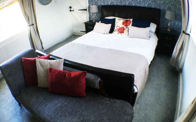 Hillside Bed & Breakfast