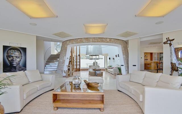 Villa Sunset Deluxe Live Luxury Lifestyle in Ibiza