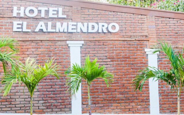 Hotel El Almendro