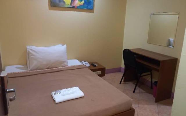 OYO 902 Comfy Inn Manila