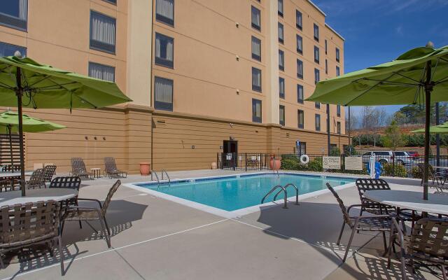 Hampton Inn Covington, GA