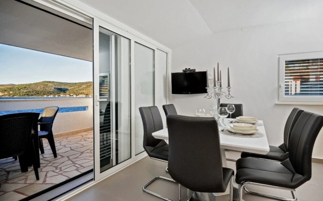 Bisernica - With Pool - A2