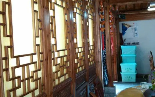 Jinshui Loutai Inn