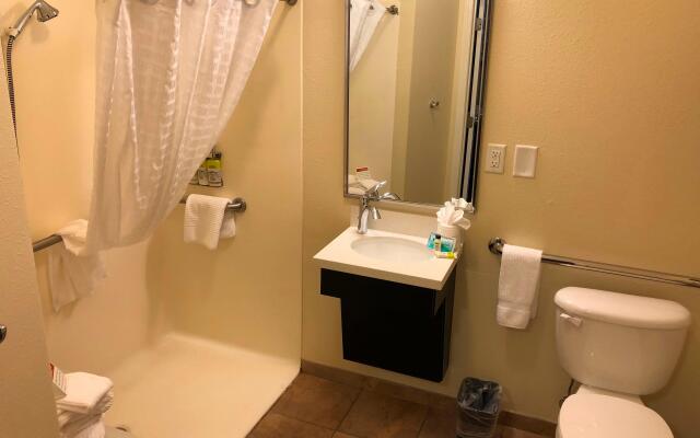 Candlewood Suites Greenville NC by IHG