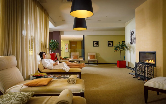 Meresuu SPA & Hotel