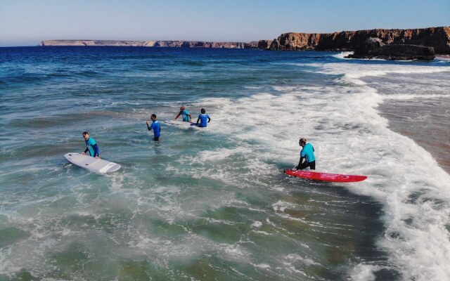 Sagres Sun Stay - Surf Camp & Hostel