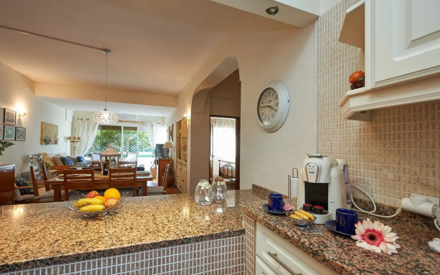 BeGuest Gandarinha Apartment
