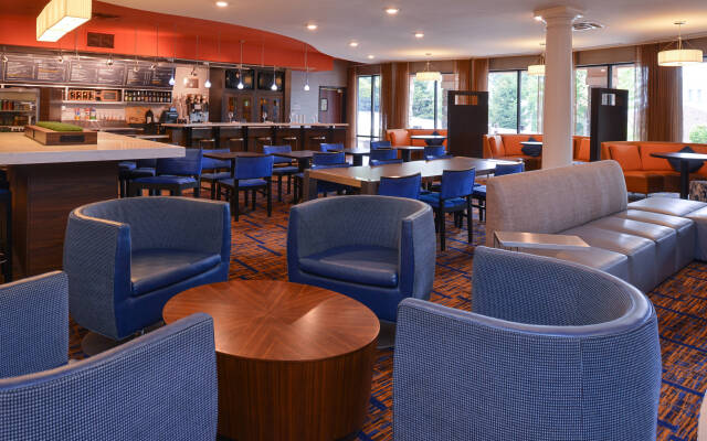 Courtyard by Marriott Pittsburgh Monroeville