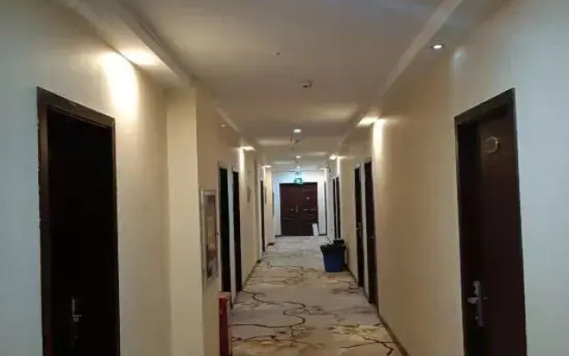 Bole Fuhao Hotel